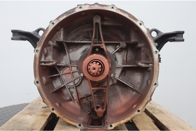 ZF 6AS800OD 81.32004-6338 - תיבת הילוכים עבור משאית: תמונה 2 ZF 6AS800OD 81.32004-6338 - תיבת הילוכים עבור משאית: תמונה 2