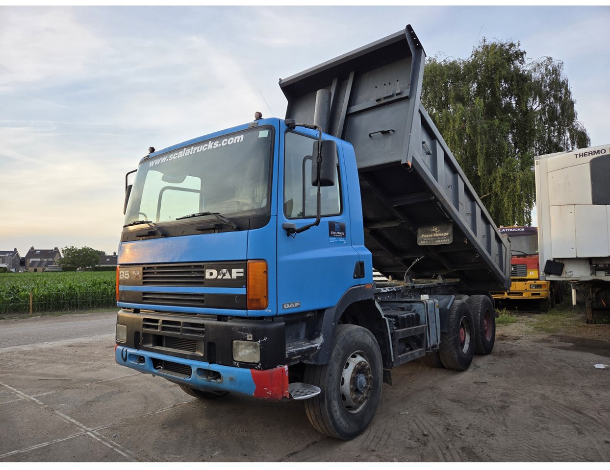 DAF 85 400 ATI 6x4 Tipper - מזהיר: תמונה 1 DAF 85 400 ATI 6x4 Tipper - מזהיר: תמונה 1
