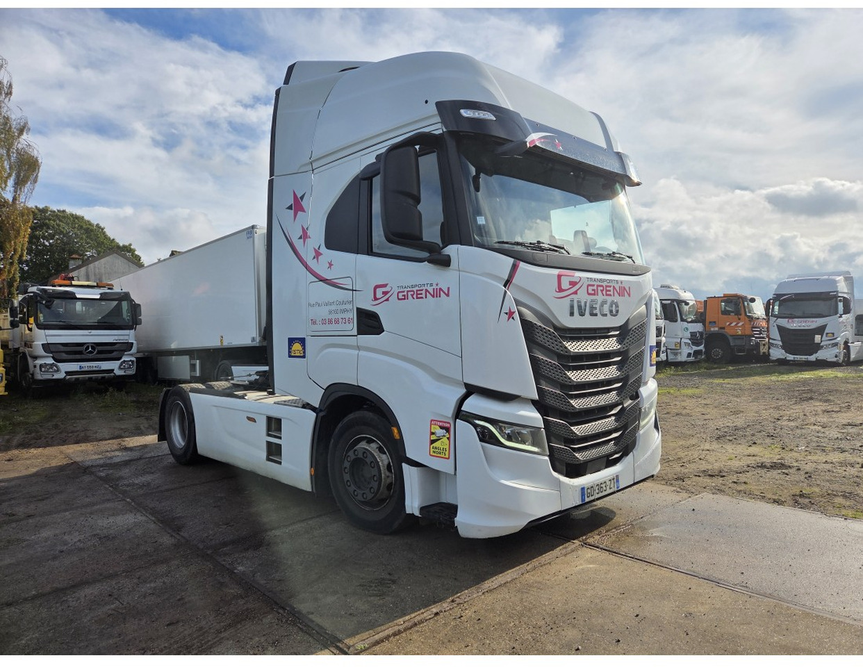 Iveco S-Way 480 4X2 Tractor Unit Retarder Navi ACC Euro 6 - מכונות אחרות: תמונה 5 Iveco S-Way 480 4X2 Tractor Unit Retarder Navi ACC Euro 6 - מכונות אחרות: תמונה 5