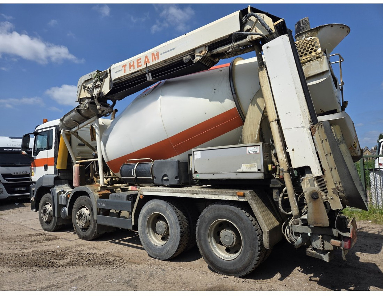 MAN TGS 35.400 8X4 Concrete Mixer Stetter 9m3 Steelsuspension - משאית מערבלת בטון: תמונה 2 MAN TGS 35.400 8X4 Concrete Mixer Stetter 9m3 Steelsuspension - משאית מערבלת בטון: תמונה 2