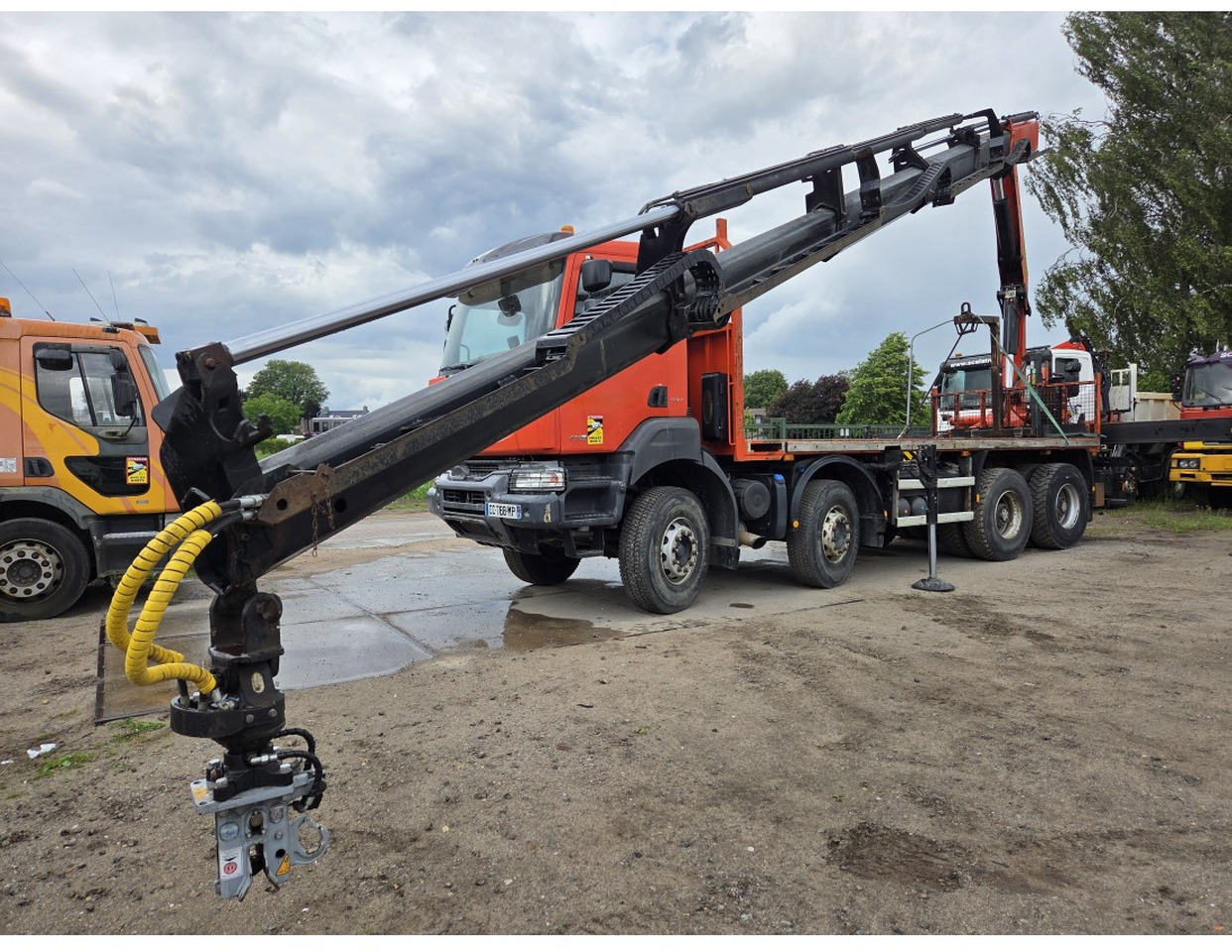 Renault Kerax 430 8X4 Flatbed Crane Palfinger PK26002EH 26 ton 5 Extensions *Retarder - משאית צד נופל/ שטוחה, משאית מנוף: תמונה 5 Renault Kerax 430 8X4 Flatbed Crane Palfinger PK26002EH 26 ton 5 Extensions *Retarder - משאית צד נופל/ שטוחה, משאית מנוף: תמונה 5