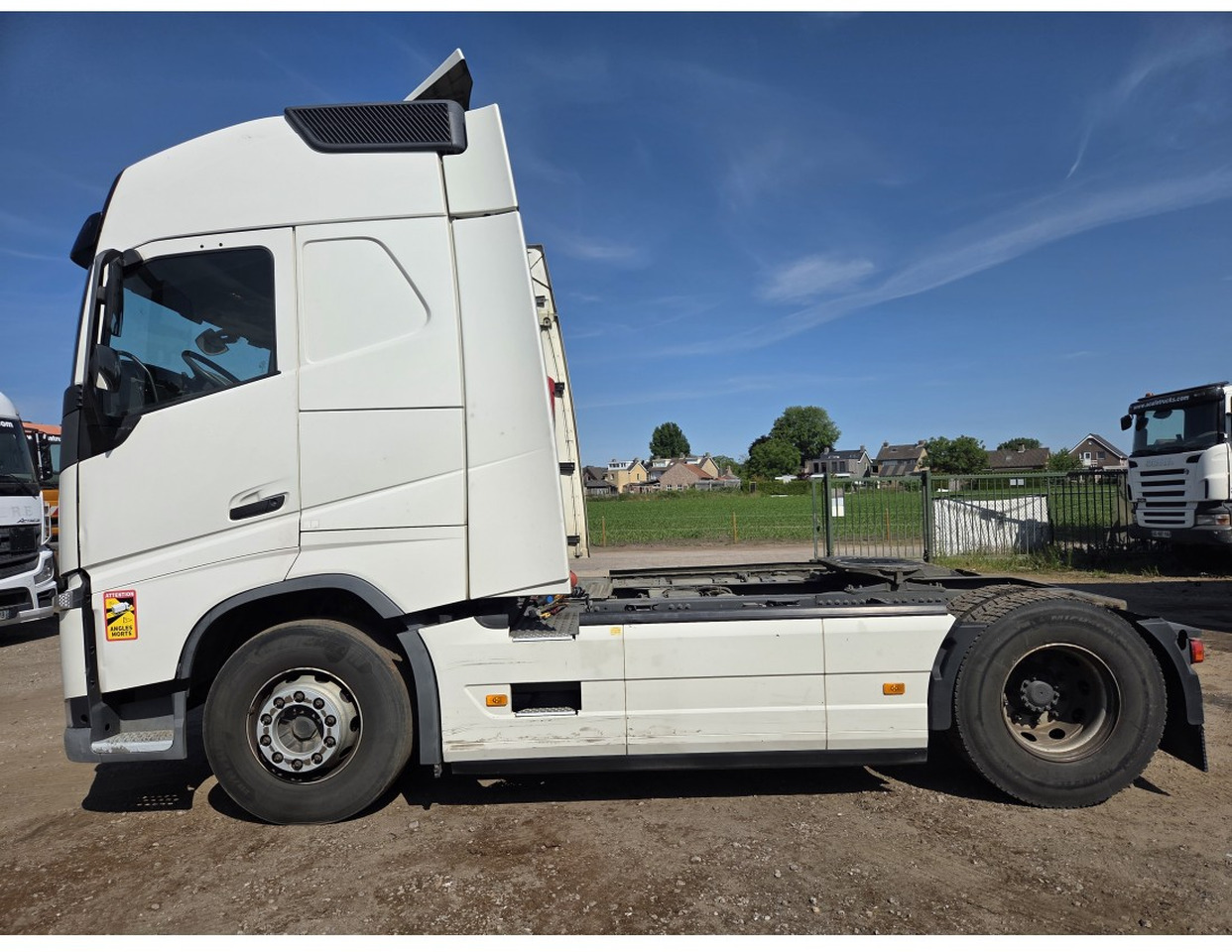 VOLVO FH 500 4X2 TRACTOR UNIT 2 TANKS VEB+ - יחידת טרקטור: תמונה 3 VOLVO FH 500 4X2 TRACTOR UNIT 2 TANKS VEB+ - יחידת טרקטור: תמונה 3