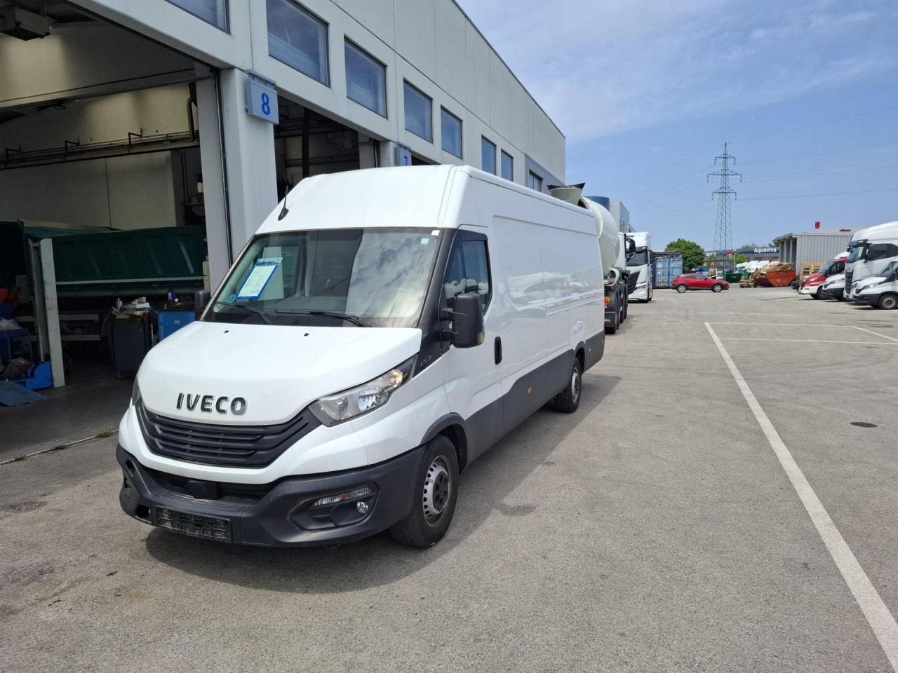 IVECO Daily 35S16V - כלי רכב מסחרי לנוסעים: תמונה 1 IVECO Daily 35S16V - כלי רכב מסחרי לנוסעים: תמונה 1