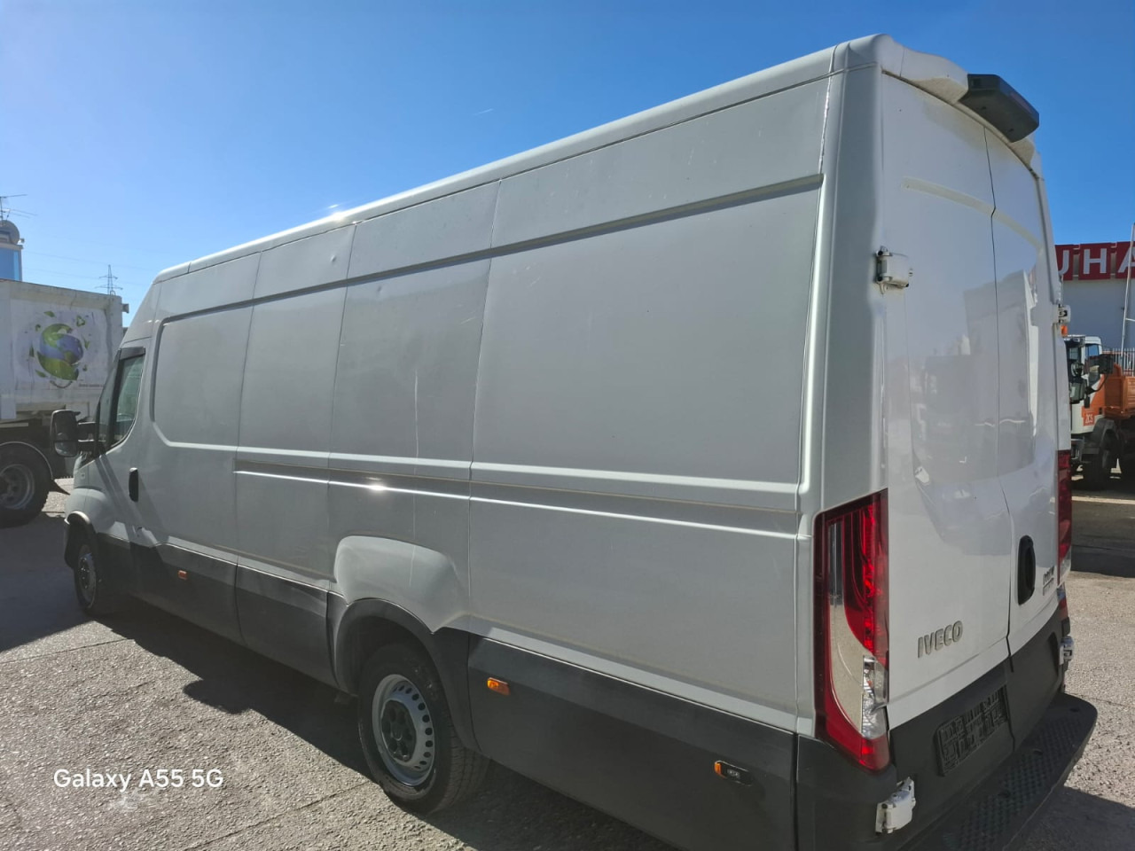 IVECO Daily 35S16V - כלי רכב מסחרי לנוסעים: תמונה 3 IVECO Daily 35S16V - כלי רכב מסחרי לנוסעים: תמונה 3