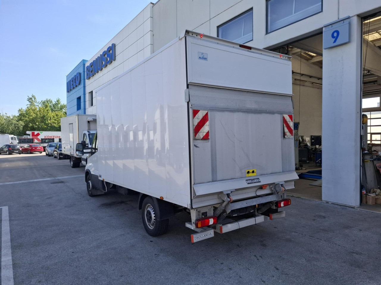 IVECO Daily 35S16 - כלי רכב מסחרי עם לוח: תמונה 4 IVECO Daily 35S16 - כלי רכב מסחרי עם לוח: תמונה 4