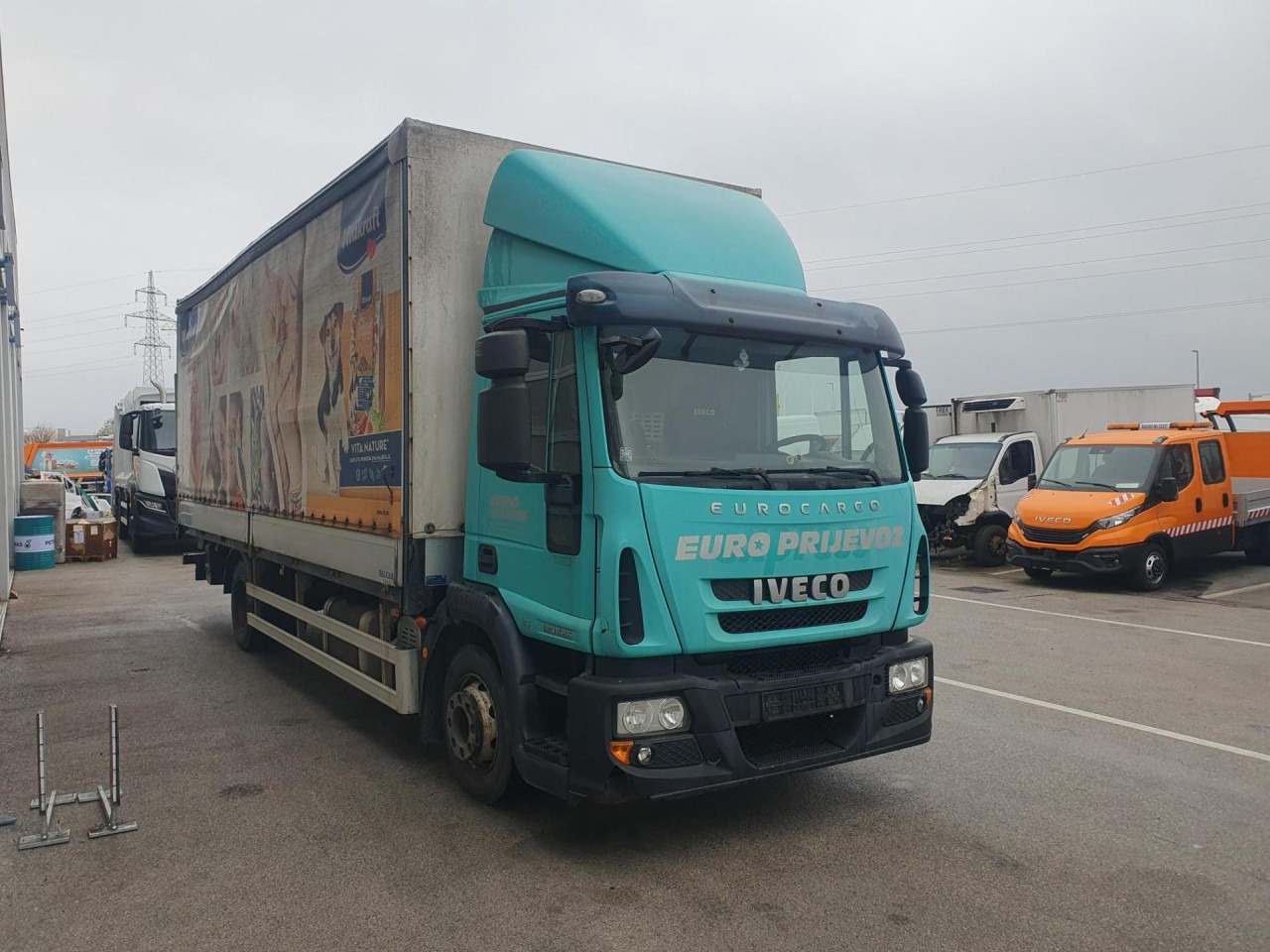 IVECO Eurocargo ML120E25 - משאית וילונות צד: תמונה 2 IVECO Eurocargo ML120E25 - משאית וילונות צד: תמונה 2