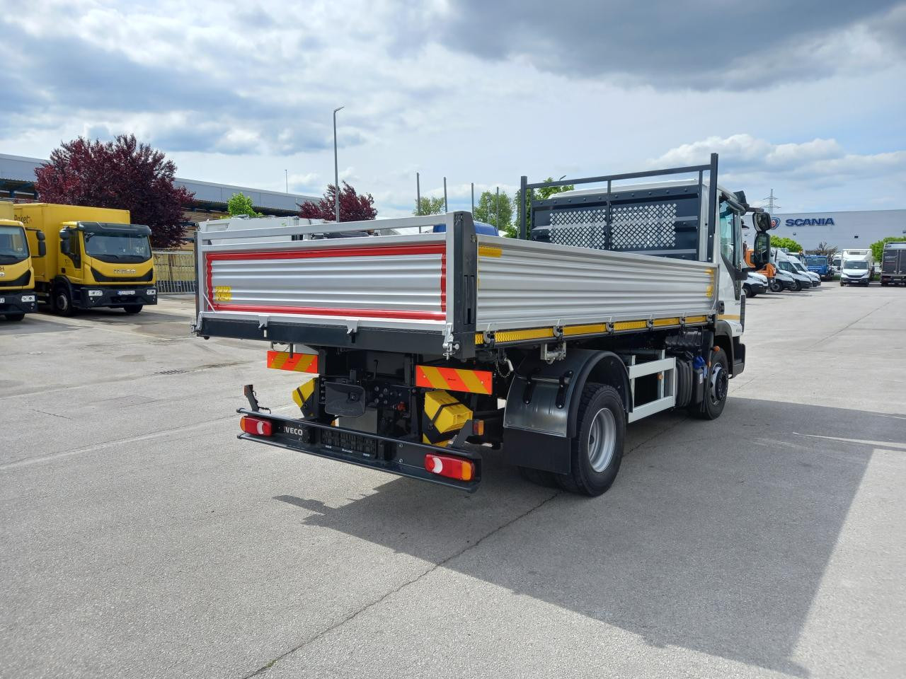 IVECO Eurocargo ML120EL25 - מזהיר: תמונה 4 IVECO Eurocargo ML120EL25 - מזהיר: תמונה 4