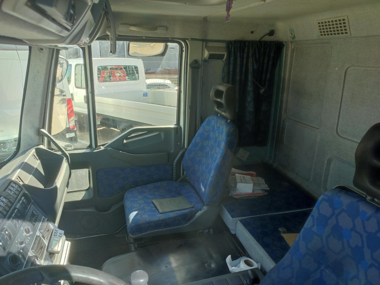 IVECO Eurocargo ML150E24 - משאית קירור: תמונה 3 IVECO Eurocargo ML150E24 - משאית קירור: תמונה 3