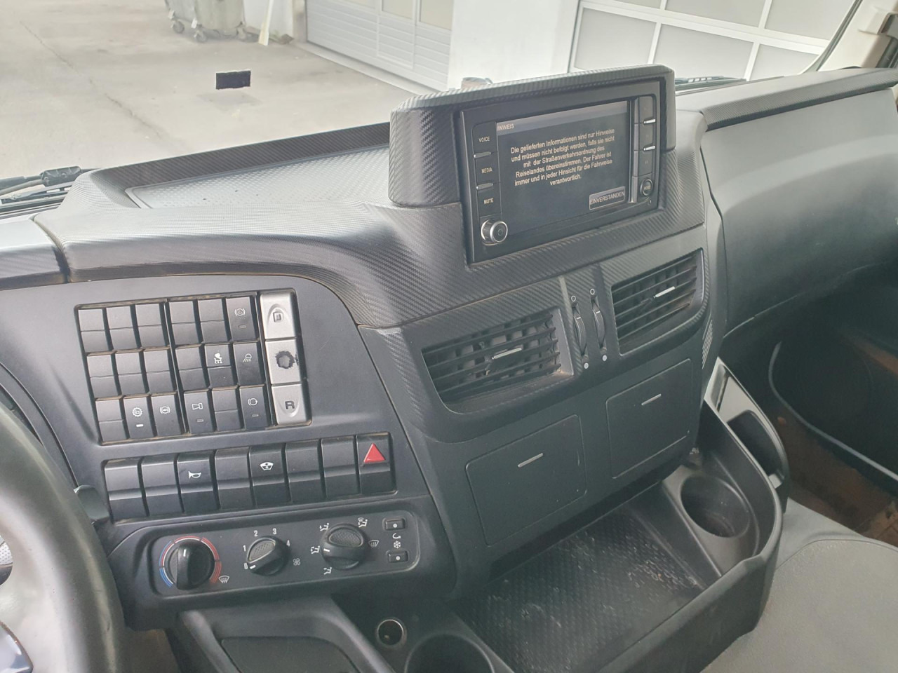 IVECO Trakker AD410T45 - מזהיר: תמונה 3 IVECO Trakker AD410T45 - מזהיר: תמונה 3