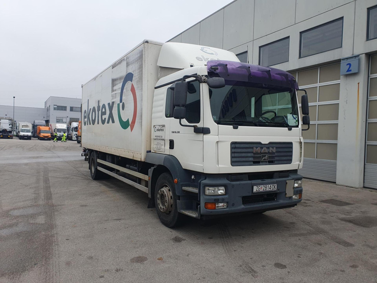 MAN TGM 18.330 - משאית תיבה: תמונה 3 MAN TGM 18.330 - משאית תיבה: תמונה 3