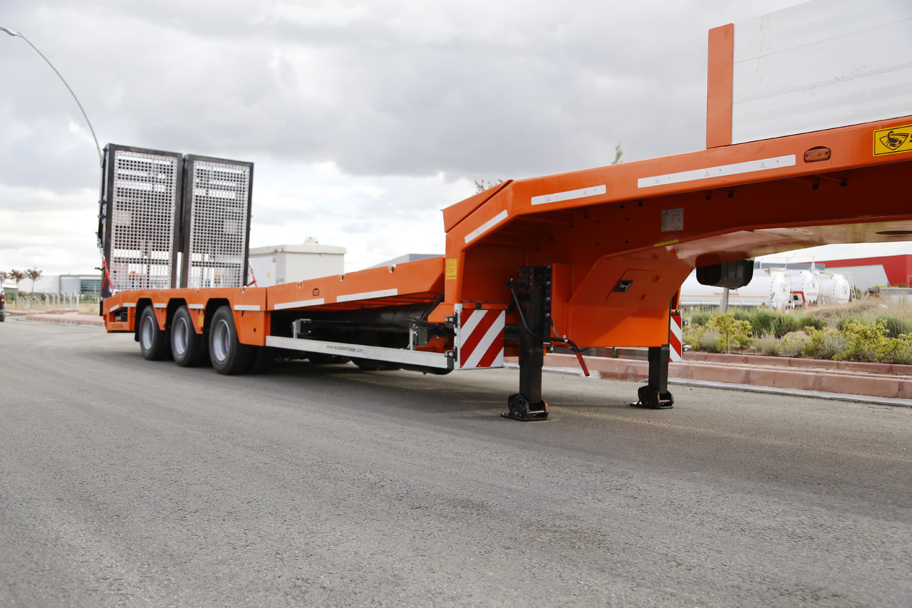 Scorpion Trailer SCORPION TRAILER 3 AXLE LOWBED SEMI TRAILER (CUSTOMIZED) - סמיטריילר עם מטען נמוך: תמונה 2 Scorpion Trailer SCORPION TRAILER 3 AXLE LOWBED SEMI TRAILER (CUSTOMIZED) - סמיטריילר עם מטען נמוך: תמונה 2