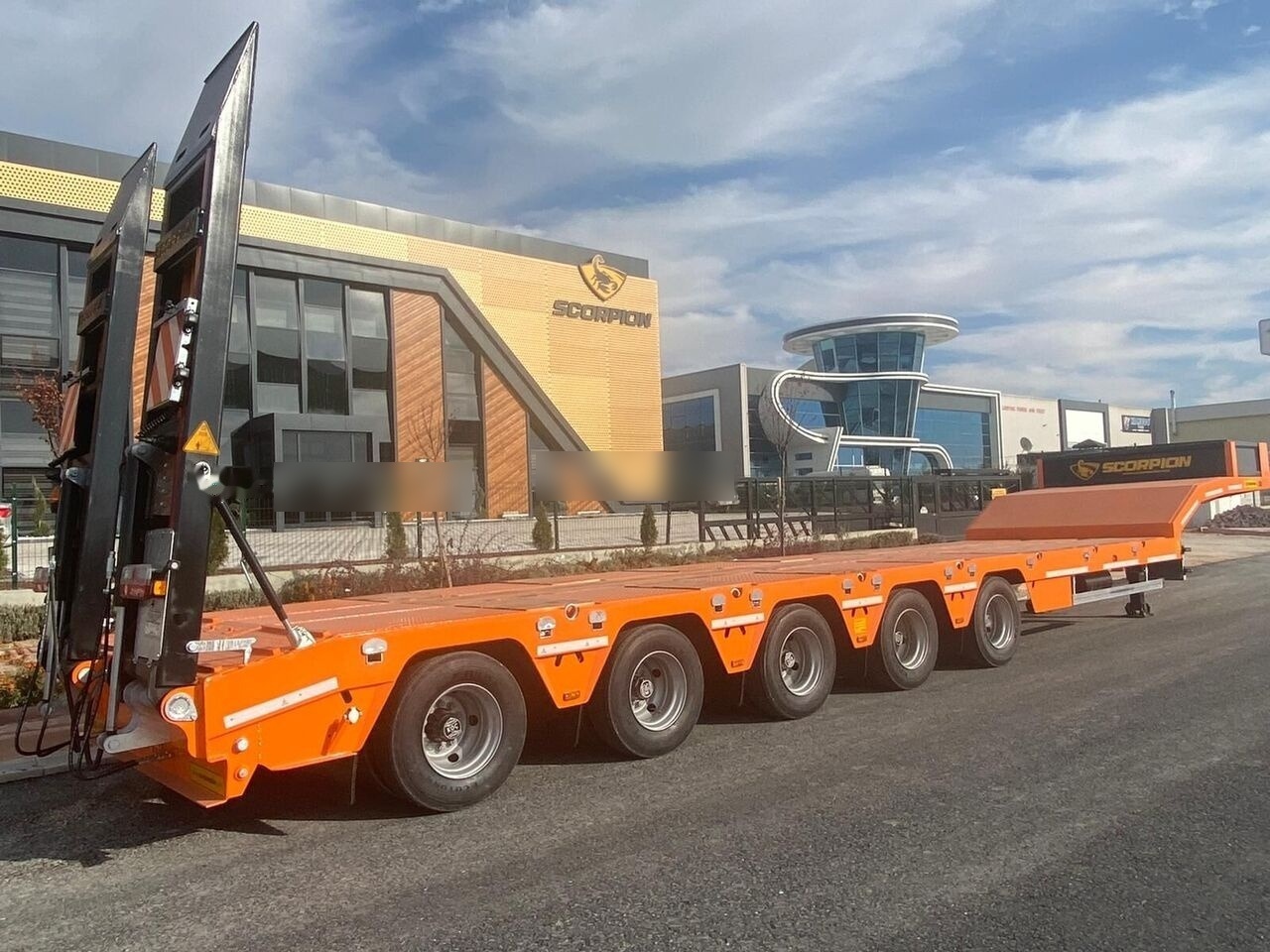 Scorpion Trailer SCORPION TRAILER NEW 5 AXLE LOWBED SEMI TRAILER (MANUFACTURER COMPANY) - סמיטריילר עם מטען נמוך: תמונה 1 Scorpion Trailer SCORPION TRAILER NEW 5 AXLE LOWBED SEMI TRAILER (MANUFACTURER COMPANY) - סמיטריילר עם מטען נמוך: תמונה 1