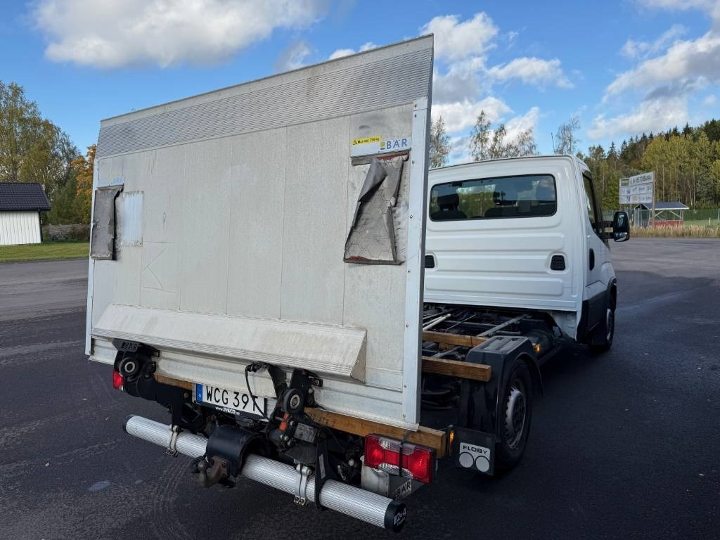 Iveco Daily 35 - NP Hi - Matic - כלי רכב מסחרי עם לוח: תמונה 3 Iveco Daily 35 - NP Hi - Matic - כלי רכב מסחרי עם לוח: תמונה 3