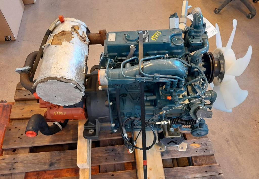 מנוע עבור מכונת בנייה Motor D1803 Kubota KX101: תמונה 1