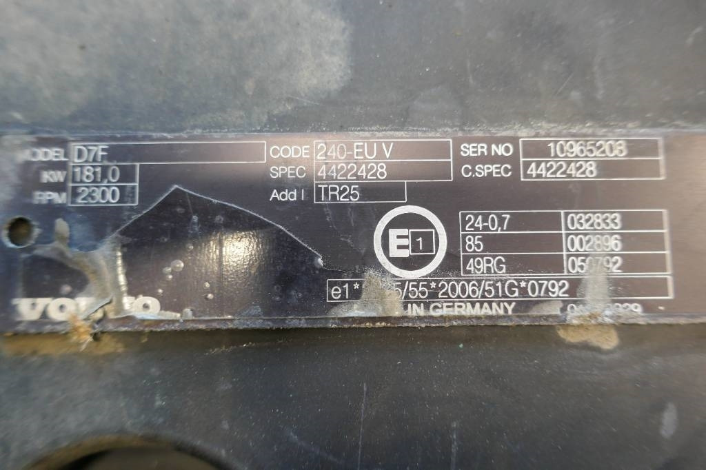 Volvo FL 240 - מנוע עבור משאית: תמונה 4 Volvo FL 240 - מנוע עבור משאית: תמונה 4