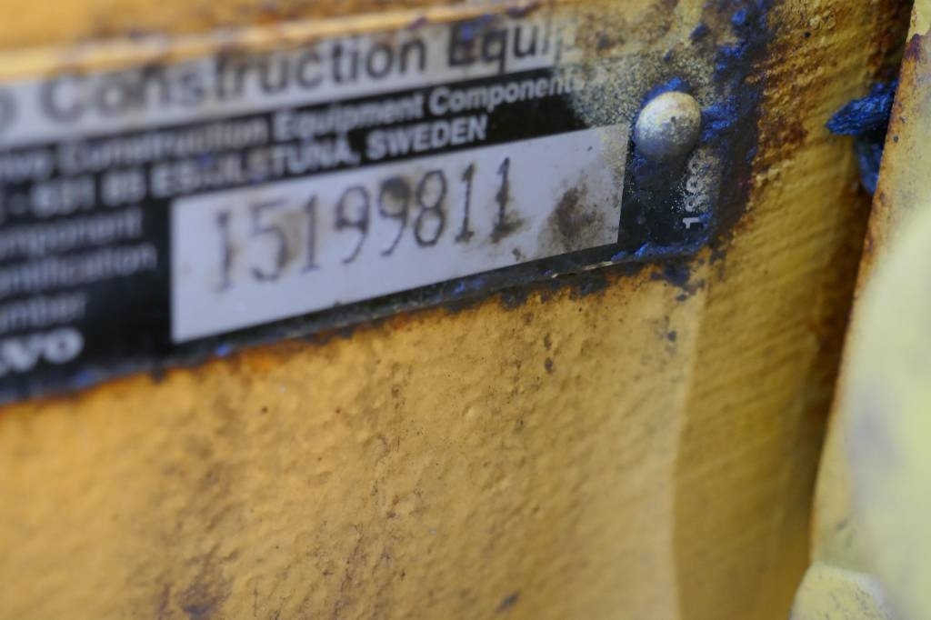 Volvo L 250 G, Framaxel voe15199811 - סרן וחלקים עבור מכונת בנייה: תמונה 3 Volvo L 250 G, Framaxel voe15199811 - סרן וחלקים עבור מכונת בנייה: תמונה 3