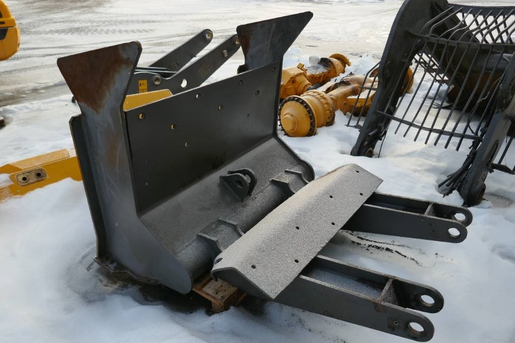 Volvo L180 HL Timmerfösare, voe11180794 - זרוע עבור מכונת בנייה: תמונה 3 Volvo L180 HL Timmerfösare, voe11180794 - זרוע עבור מכונת בנייה: תמונה 3