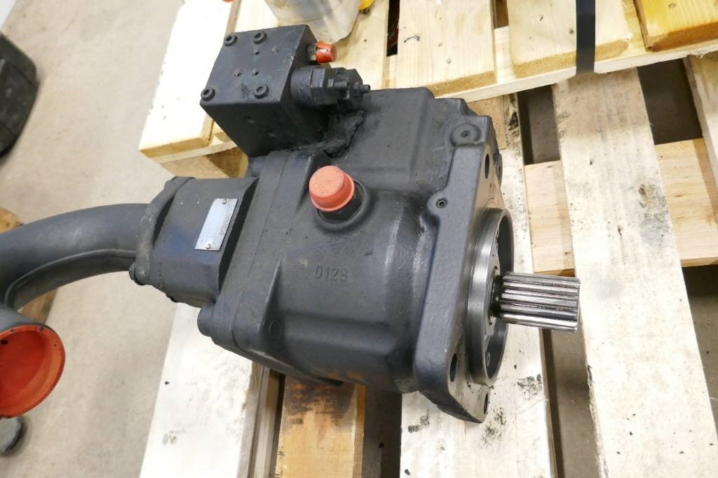 Volvo L250 G, Hydraulikpump voe15172806 - חלקי הידרוליקה עבור מכונת בנייה: תמונה 2 Volvo L250 G, Hydraulikpump voe15172806 - חלקי הידרוליקה עבור מכונת בנייה: תמונה 2