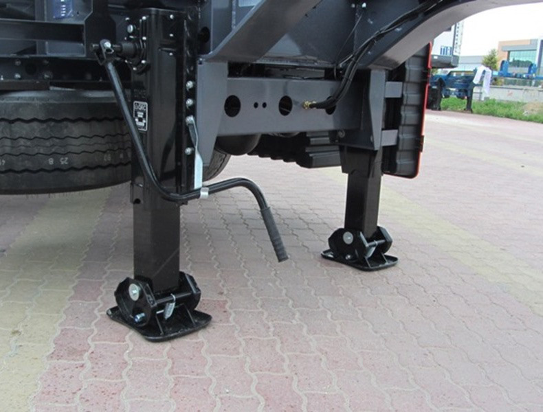 SERIN Telescopik Container Carrier Semi Trailer 1x20'/2x20'/1x30'/1x40'/1x45' - סמיטריילר מוביל מכולות/ החלפת גוף: תמונה 4 SERIN Telescopik Container Carrier Semi Trailer 1x20'/2x20'/1x30'/1x40'/1x45' - סמיטריילר מוביל מכולות/ החלפת גוף: תמונה 4