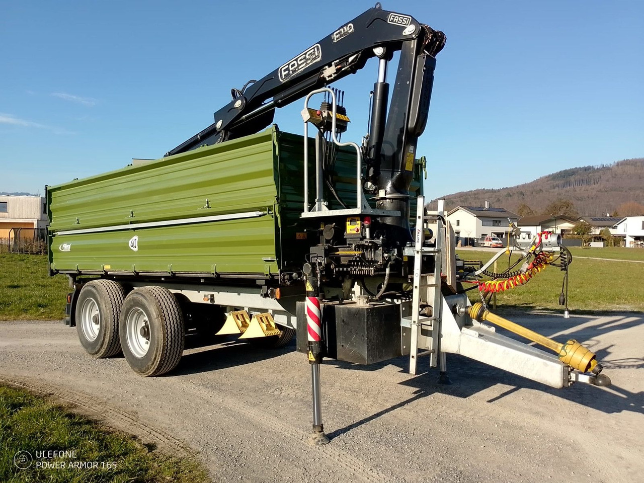 Fliegl TDK160, Agraranhänger, Fassi F110, EU Papiere - קרון נגרר עם מזהיר: תמונה 1 Fliegl TDK160, Agraranhänger, Fassi F110, EU Papiere - קרון נגרר עם מזהיר: תמונה 1
