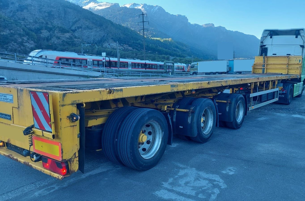 Goldhofer SPZ DL 3-36/80A, 56ton Goldhofer SPZ DL 3-36/80A, 56ton, 3m teleskop - סמיטריילר עם מטען נמוך: תמונה 2 Goldhofer SPZ DL 3-36/80A, 56ton Goldhofer SPZ DL 3-36/80A, 56ton, 3m teleskop - סמיטריילר עם מטען נמוך: תמונה 2