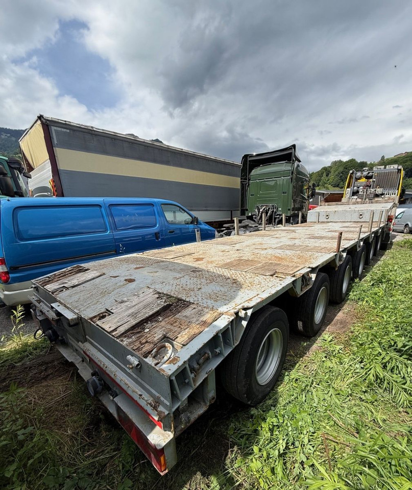 Goldhofer STZ-L6-67/80A, 94ton, verbreiterbar - סמיטריילר עם מטען נמוך: תמונה 3 Goldhofer STZ-L6-67/80A, 94ton, verbreiterbar - סמיטריילר עם מטען נמוך: תמונה 3