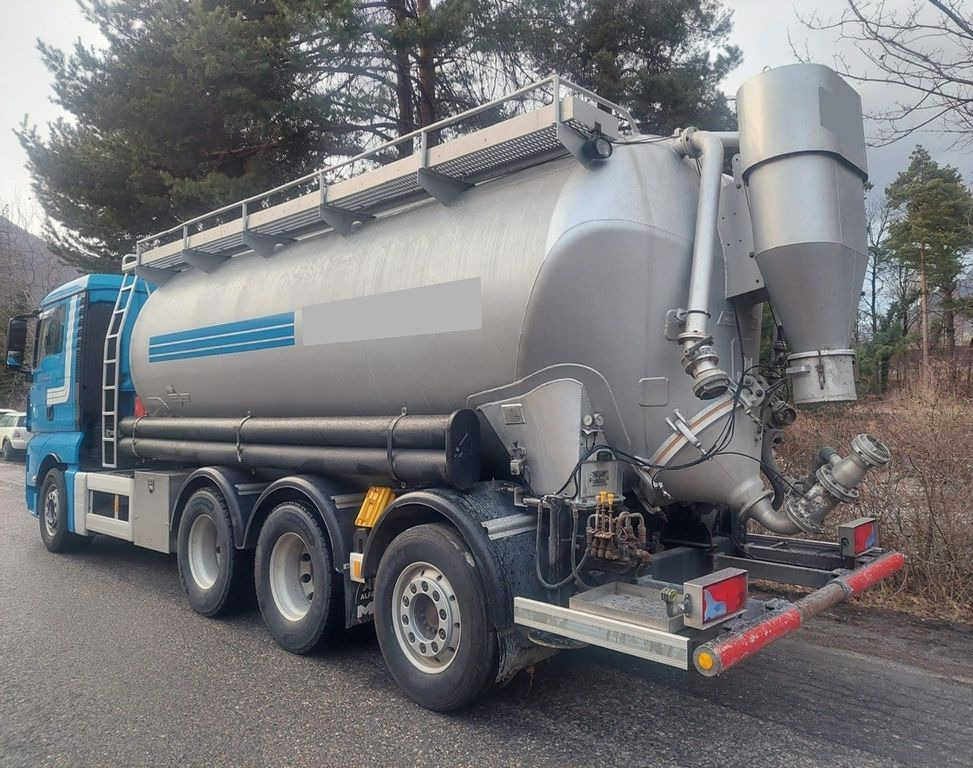 MAN TGX 35.440 8x4, E5, Silo 24m³, Kipper+Kompressor - משאית מכל: תמונה 4 MAN TGX 35.440 8x4, E5, Silo 24m³, Kipper+Kompressor - משאית מכל: תמונה 4