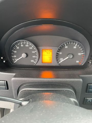 Mercedes-Benz 316 CDI, 5.20m Pritsche - כלי רכב מסחרי במיטה שטוחה: תמונה 5 Mercedes-Benz 316 CDI, 5.20m Pritsche - כלי רכב מסחרי במיטה שטוחה: תמונה 5