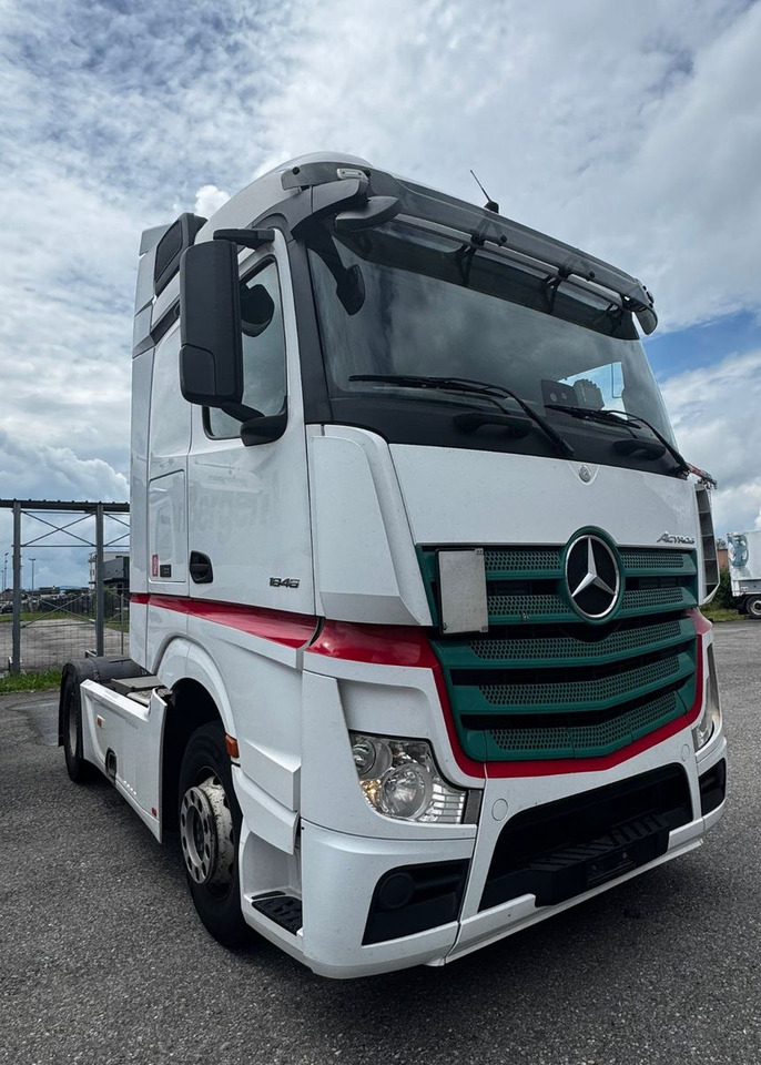 Mercedes-Benz Actros 1846 4x2, E6, Retarder, 2X - יחידת טרקטור: תמונה 2 Mercedes-Benz Actros 1846 4x2, E6, Retarder, 2X - יחידת טרקטור: תמונה 2