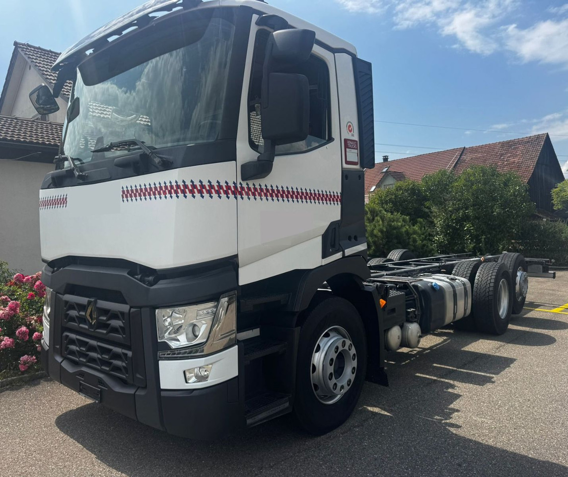 Renault T460 6x2, E6, Fahrgestell - משאית עם שלדת תא: תמונה 1 Renault T460 6x2, E6, Fahrgestell - משאית עם שלדת תא: תמונה 1