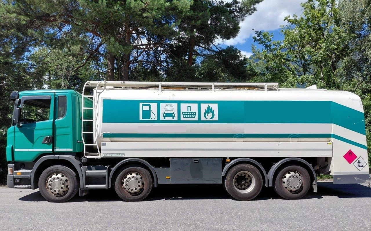 Scania G440 8x2, E5, Schwingenschloegel, 2 Kammern, ADR - משאית מכל: תמונה 4 Scania G440 8x2, E5, Schwingenschloegel, 2 Kammern, ADR - משאית מכל: תמונה 4