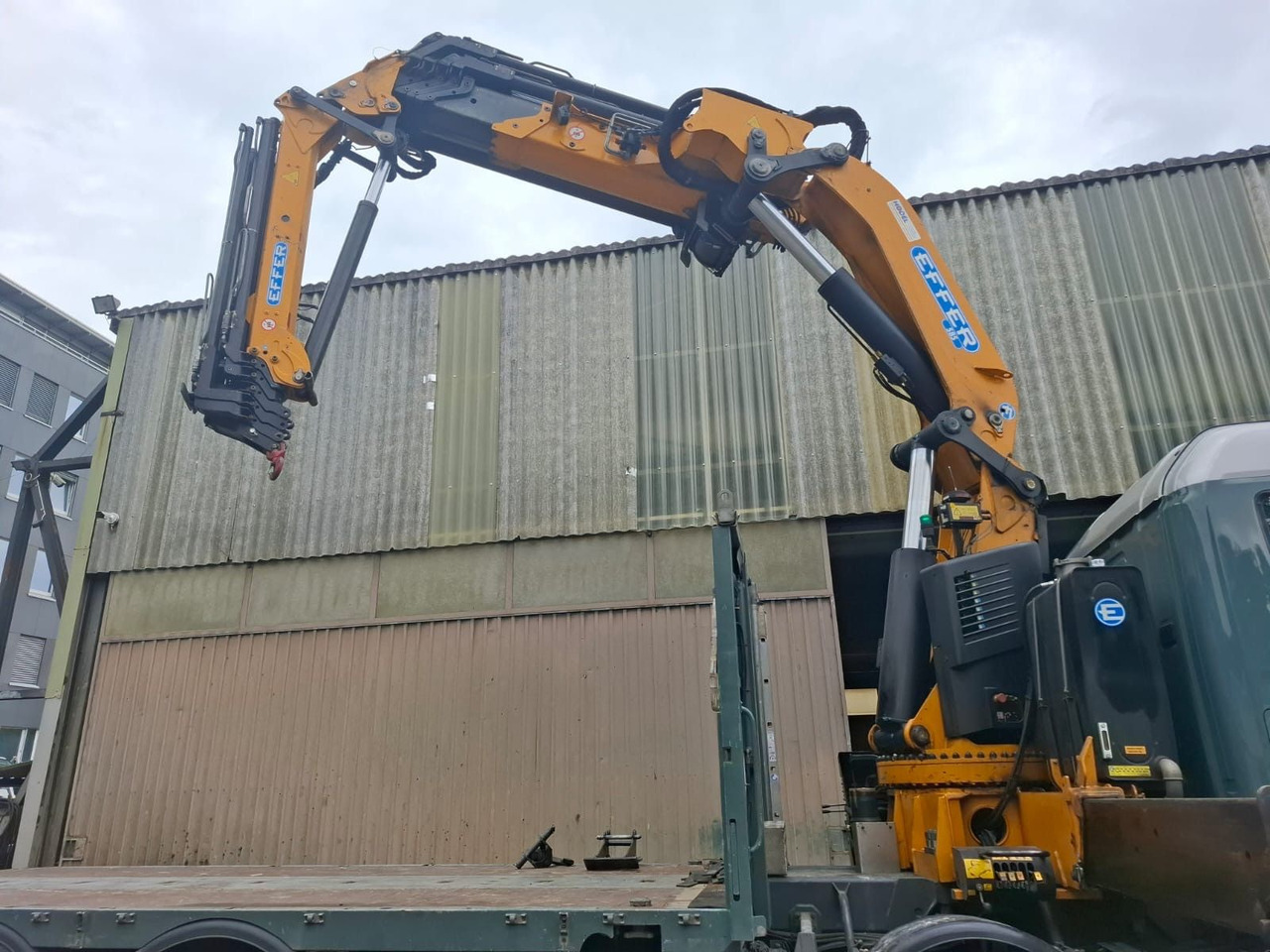 Scania R500 V8 8x2, E5, Effer 585 6S + Flyjib + winch - משאית מנוף: תמונה 5 Scania R500 V8 8x2, E5, Effer 585 6S + Flyjib + winch - משאית מנוף: תמונה 5