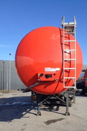 Schwarzmüller C203 / C12, 2 Kammern, Bitumen, 33'000L - סמיטריילר מכל: תמונה 2 Schwarzmüller C203 / C12, 2 Kammern, Bitumen, 33'000L - סמיטריילר מכל: תמונה 2