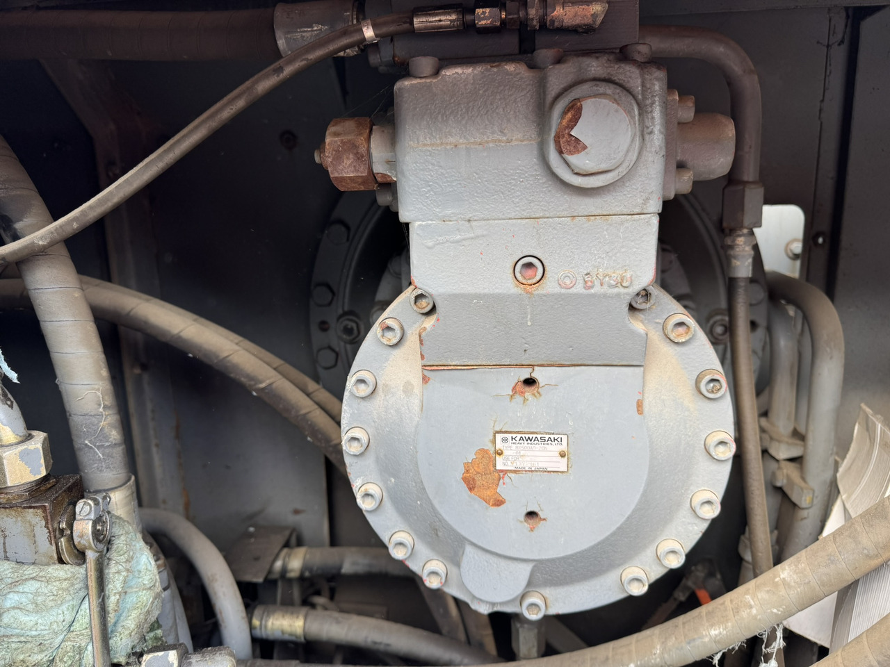 עגורן זוחל HITACHI KH300-3 PD: תמונה 16