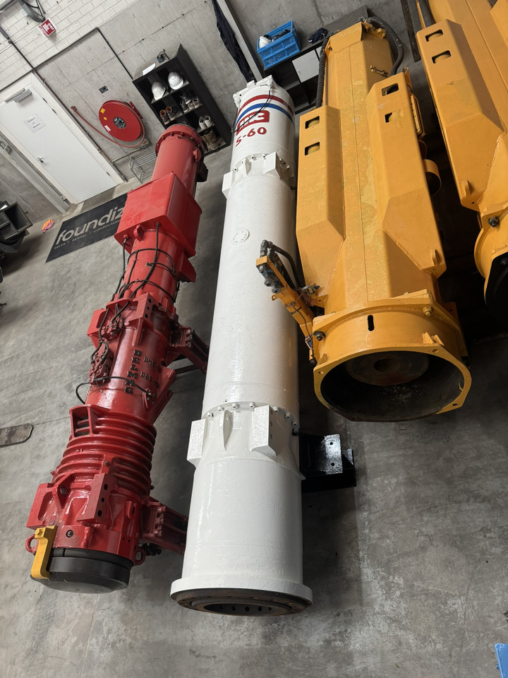 IHC Hydrohammer S-60 - נהג קורה: תמונה 5 IHC Hydrohammer S-60 - נהג קורה: תמונה 5