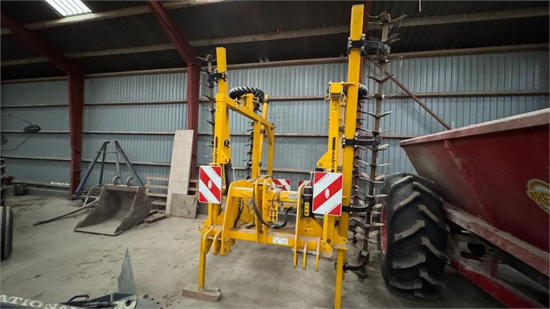 Claydon Terrastar Terrastar - משדדה: תמונה 2 Claydon Terrastar Terrastar - משדדה: תמונה 2