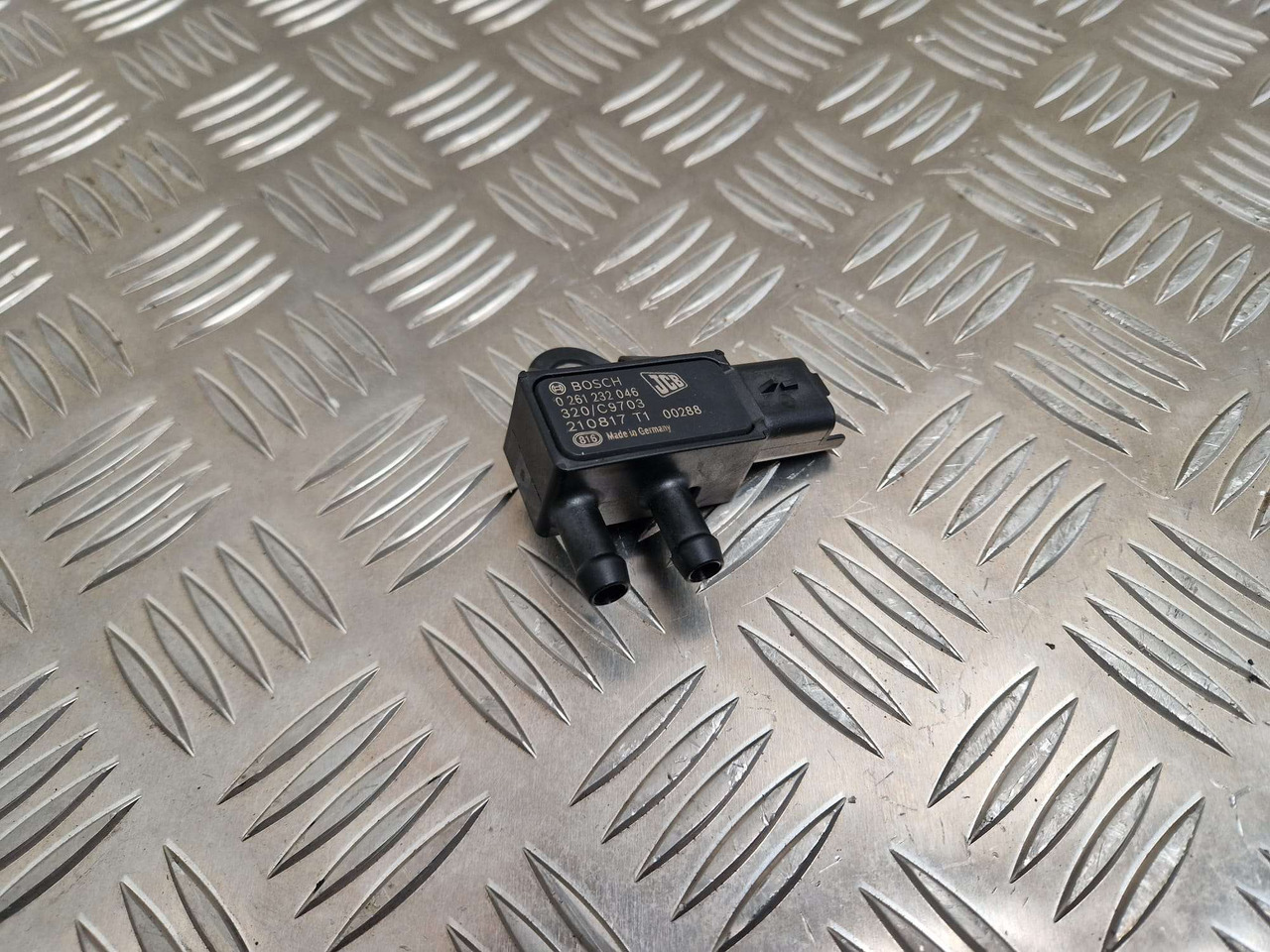 320/C9703 Delta Pressure Sensor JCB Bosch 0261232046 - מנוע וחלקים עבור מכונת בנייה: תמונה 1 320/C9703 Delta Pressure Sensor JCB Bosch 0261232046 - מנוע וחלקים עבור מכונת בנייה: תמונה 1