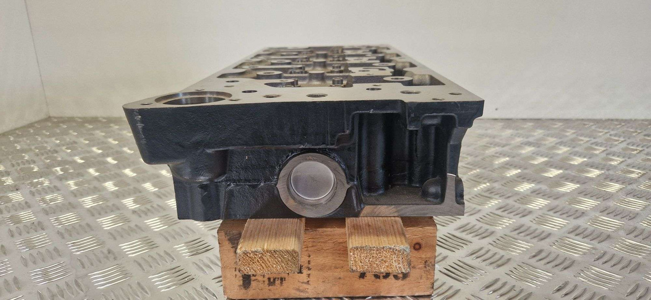 JCB 320/02620 Genuine Cylinder head machining MT3 - מנוע וחלקים עבור מכונת בנייה: תמונה 3 JCB 320/02620 Genuine Cylinder head machining MT3 - מנוע וחלקים עבור מכונת בנייה: תמונה 3