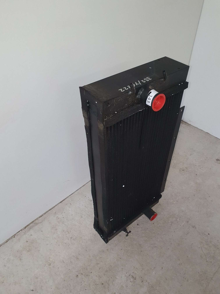 JCB JS140 Excavator Radiator 332/Y6222 - מנוע וחלקים עבור מכונת בנייה: תמונה 2 JCB JS140 Excavator Radiator 332/Y6222 - מנוע וחלקים עבור מכונת בנייה: תמונה 2