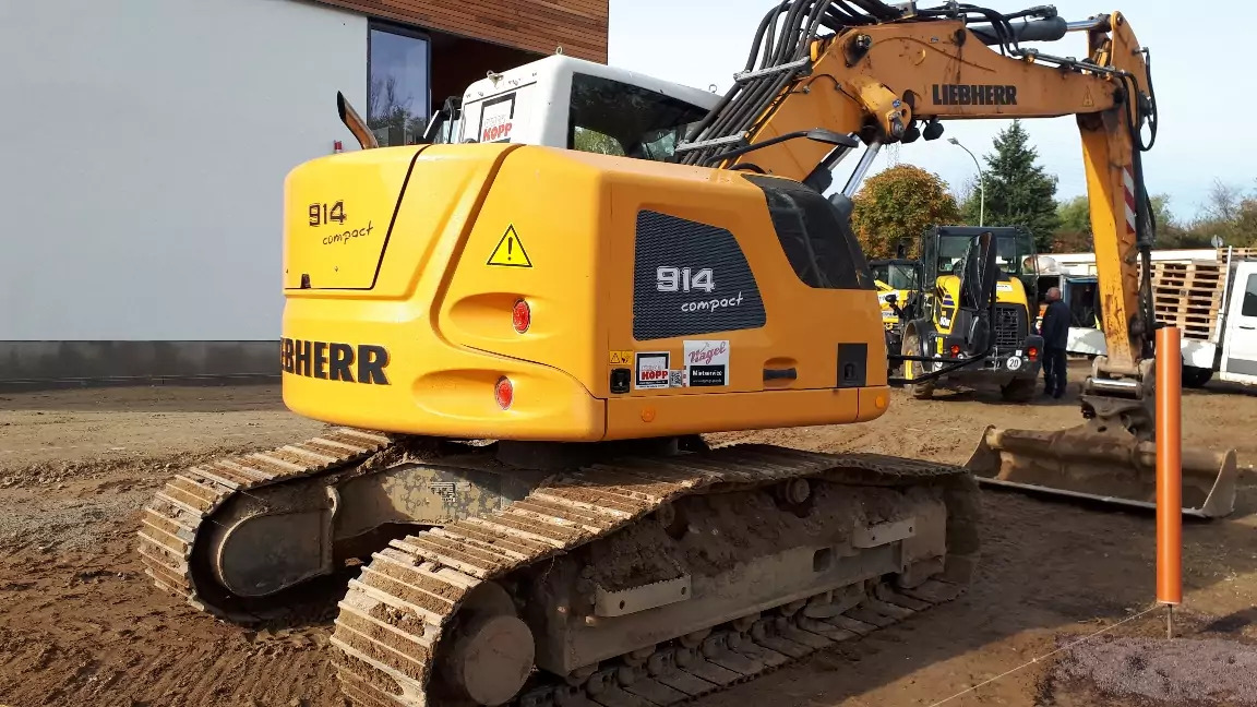 2014 Liebherr R 914 Compact - מחפר סורק: תמונה 1 2014 Liebherr R 914 Compact - מחפר סורק: תמונה 1