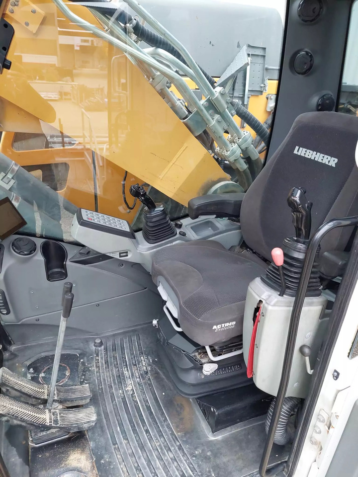 2018 Liebherr R 926Compact - מחפר סורק: תמונה 5 2018 Liebherr R 926Compact - מחפר סורק: תמונה 5