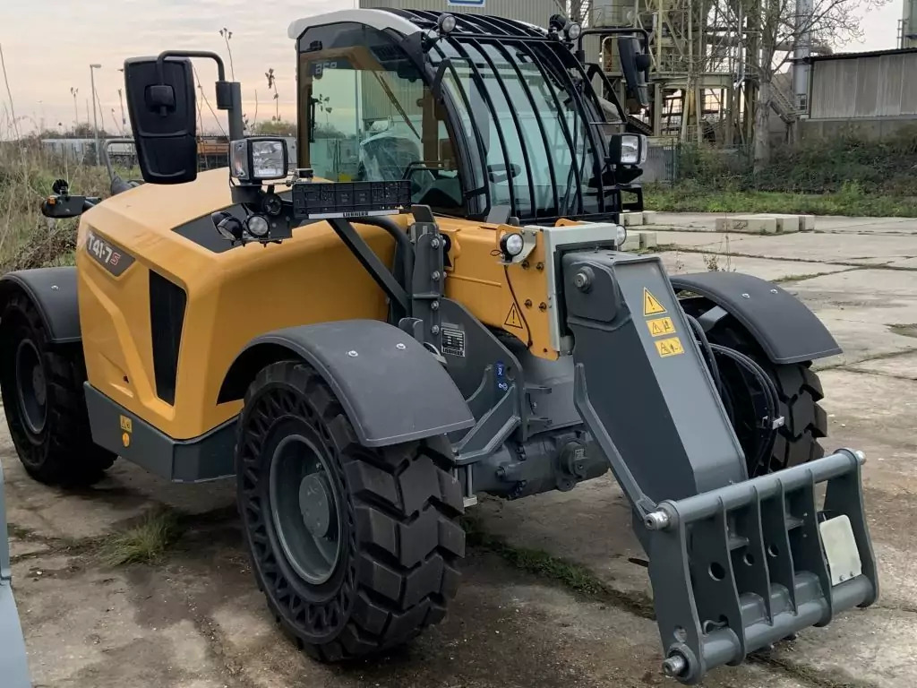 2022 Liebherr T 41-7 V - מפעיל טלסקופי: תמונה 1 2022 Liebherr T 41-7 V - מפעיל טלסקופי: תמונה 1