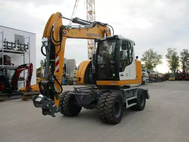2023 Liebherr A 913 Compact G6.0-D Litronic - מחפר גלגלים: תמונה 1 2023 Liebherr A 913 Compact G6.0-D Litronic - מחפר גלגלים: תמונה 1