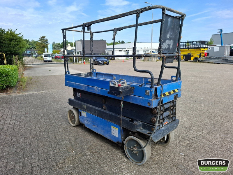 Aichi SV06CNL - מעלית מספריים: תמונה 2 Aichi SV06CNL - מעלית מספריים: תמונה 2
