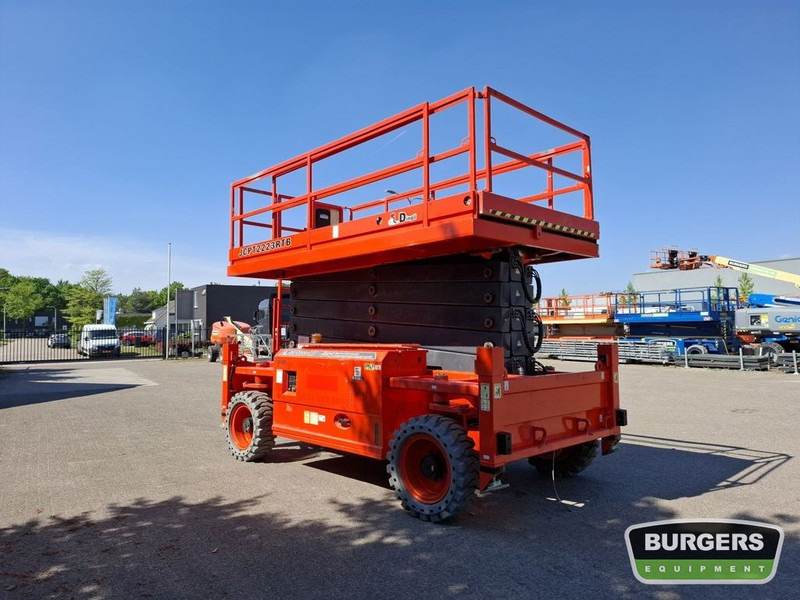 Dingli JCPT2223RTB 4x4 Diesel Schaarhoogwerker 22m - מעלית מספריים: תמונה 2 Dingli JCPT2223RTB 4x4 Diesel Schaarhoogwerker 22m - מעלית מספריים: תמונה 2