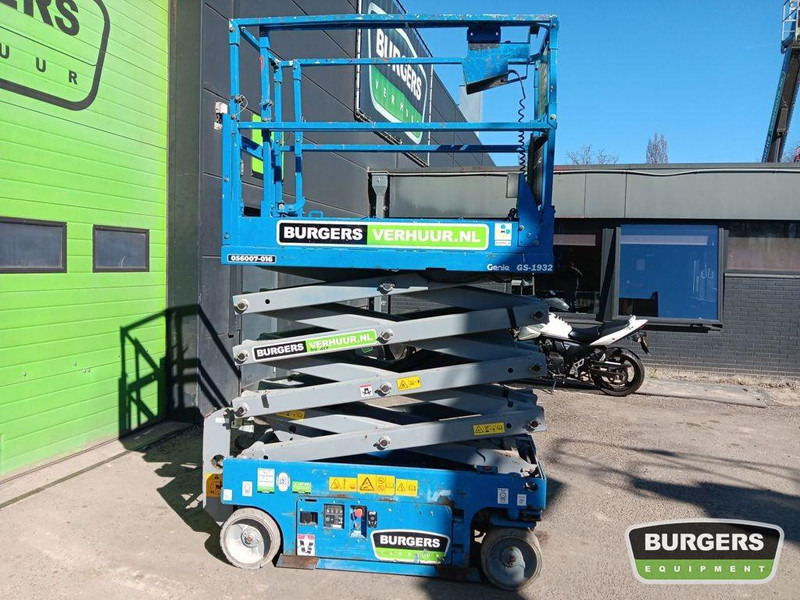 Genie GS-1932 - מעלית מספריים: תמונה 1 Genie GS-1932 - מעלית מספריים: תמונה 1