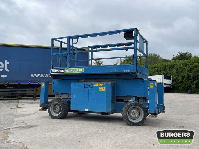 Genie GS-3369 RT - מעלית מספריים: תמונה 1 Genie GS-3369 RT - מעלית מספריים: תמונה 1