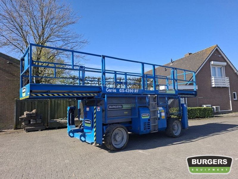 Genie GS4390 RT - מעלית מספריים: תמונה 1 Genie GS4390 RT - מעלית מספריים: תמונה 1
