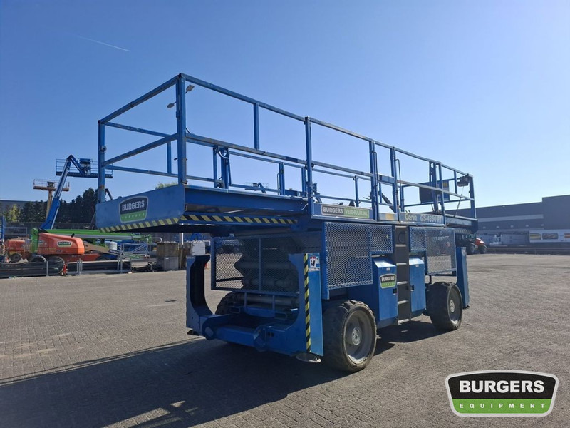 Genie GS4390 RT - מעלית מספריים: תמונה 3 Genie GS4390 RT - מעלית מספריים: תמונה 3