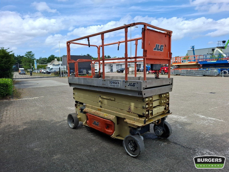 JLG 3246ES - מעלית מספריים: תמונה 2 JLG 3246ES - מעלית מספריים: תמונה 2